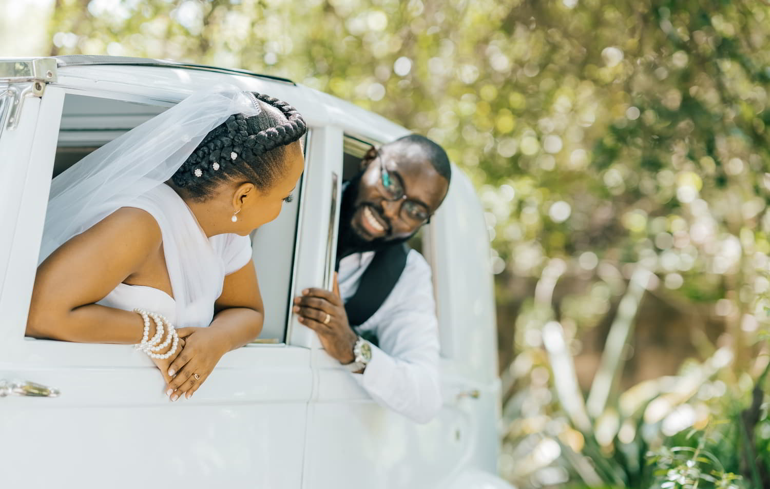 SPG08315 muthoni & daniel