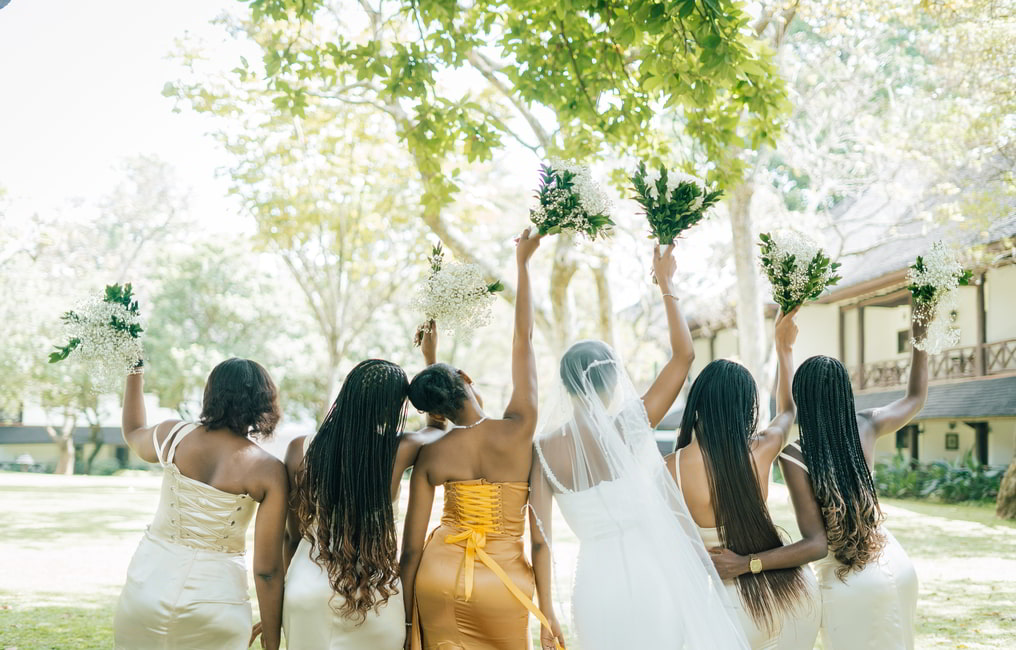 ALF00186 Happy & Moses